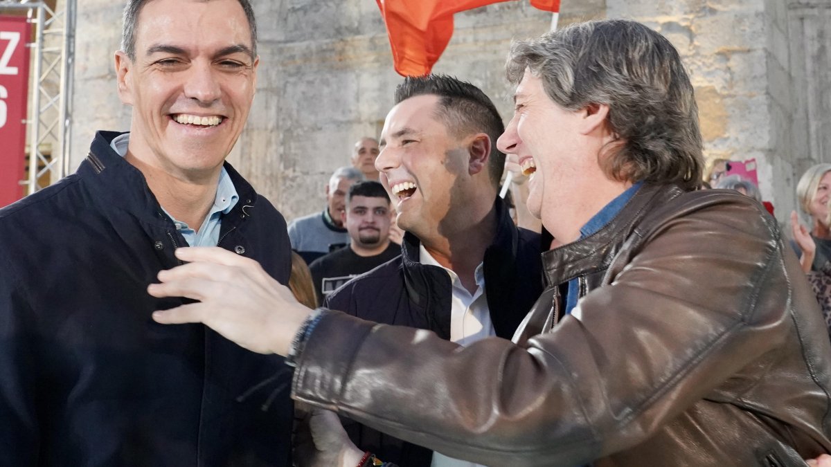 Pedro Sánchez, Daniel de la Rosa y Carlos Martínez.