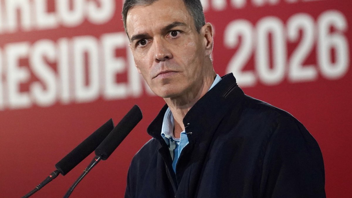 El secretario general del PSOE y presidente del Gobierno de España, Pedro Sánchez, participa en el acto de inicio de campaña en Burgos.