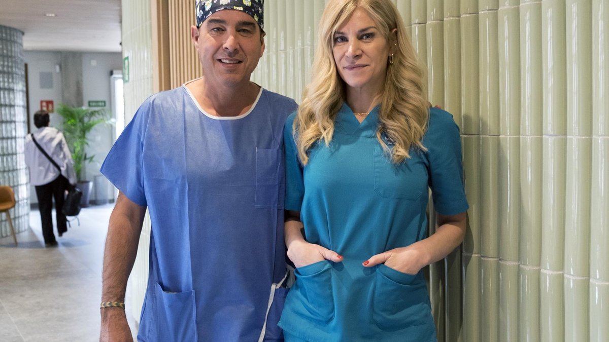 Oftalmólogos de Salamanca devuelven la vista a 120 pacientes en 5 días en África