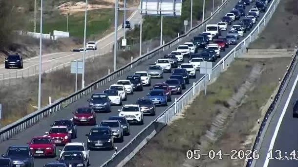 Retenciones en la A-1 en Burgos.