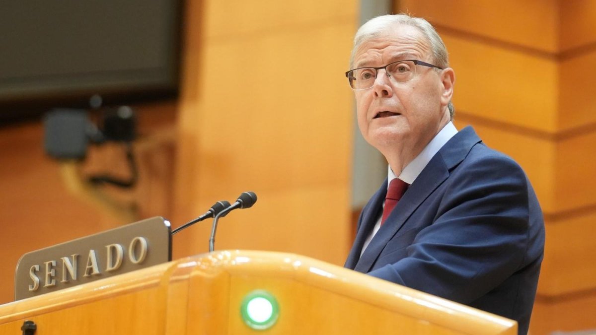 Antonio Silván, durante una intervención en el Senado.