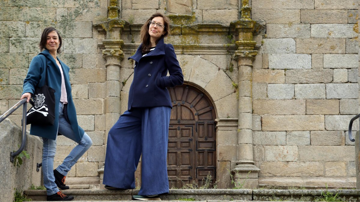 Sofía Cifuentes y Marta Cerulla, impulsoras de Facendera Arribes, en la comarca de Vitigudino.