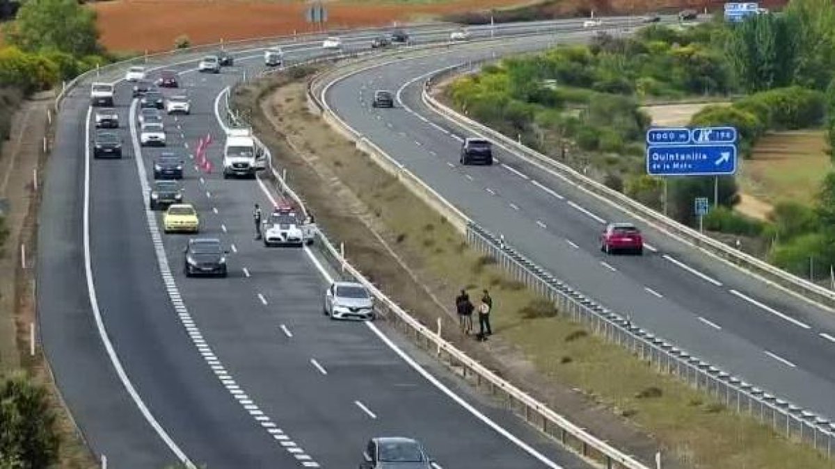 Retenciones en la A-1 en Burgos en el puente de mayo