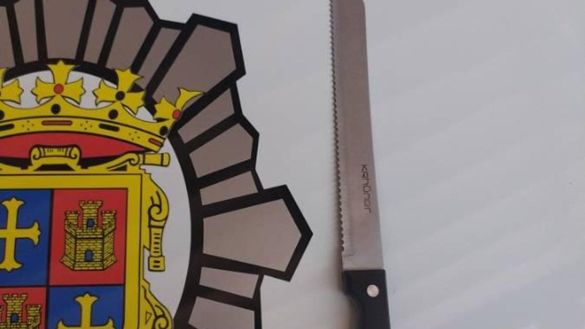Cuchillo incautado por la Policía Municipal