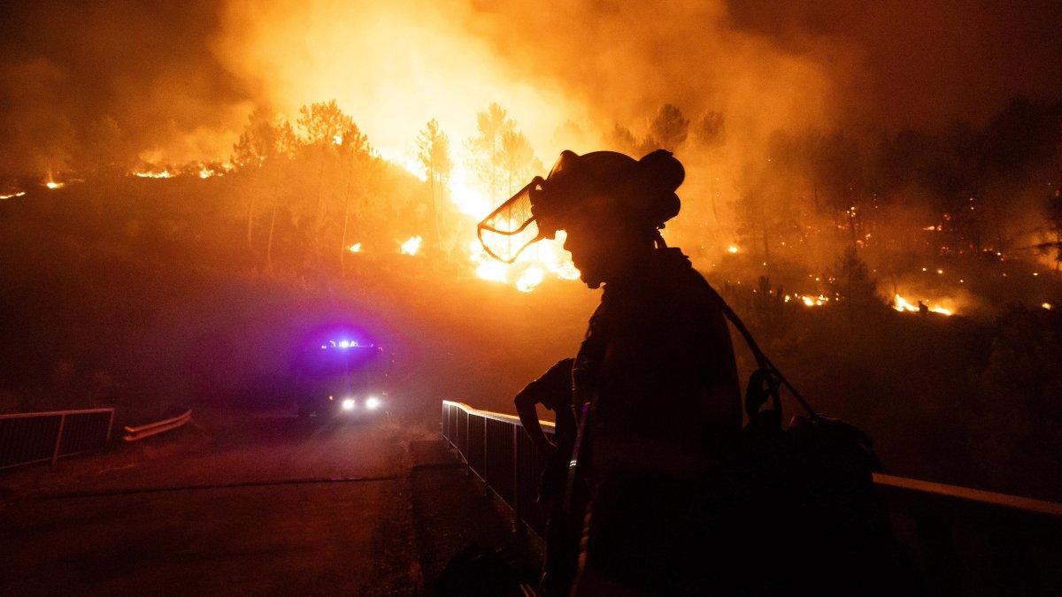Estabilizado el incendio de Las Hurdes en Salamanca