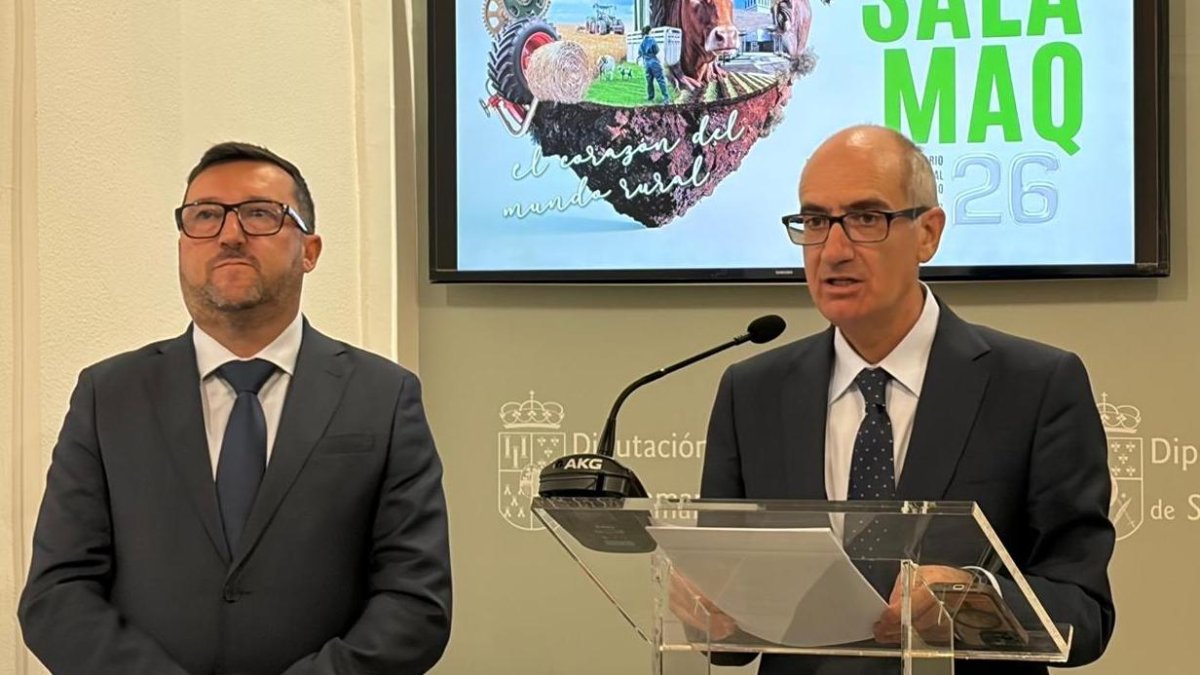El diputado de Salamaq, Santiago Castañeda, junto al presidente de la Diputación, Javier Iglesias.