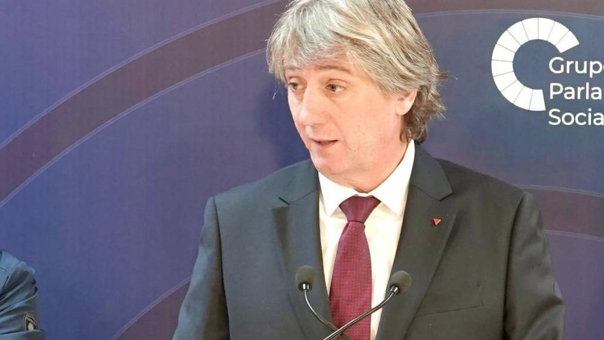Martínez Mínguez comparece tras un encuentro con las Opas.
