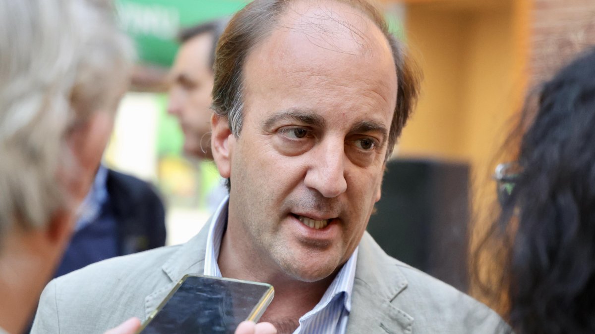 El consejero de Agricultura, Ganadería, Medio Rural y Política Ambiental, Joaquín Antonio Pino