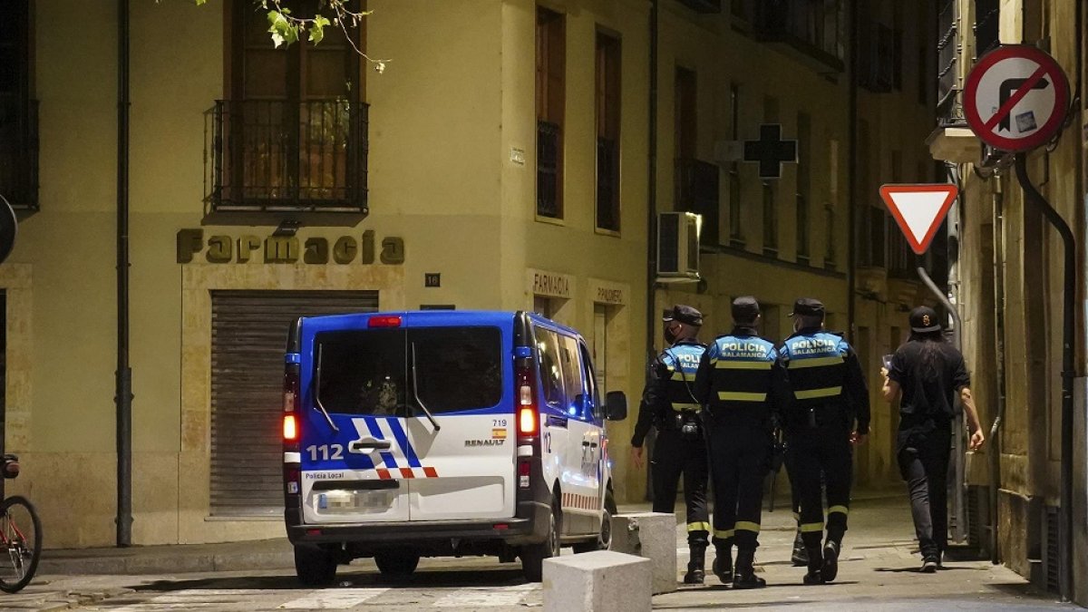 Patrulla de la Policía Municipal de Salamanca.- E. PRESS