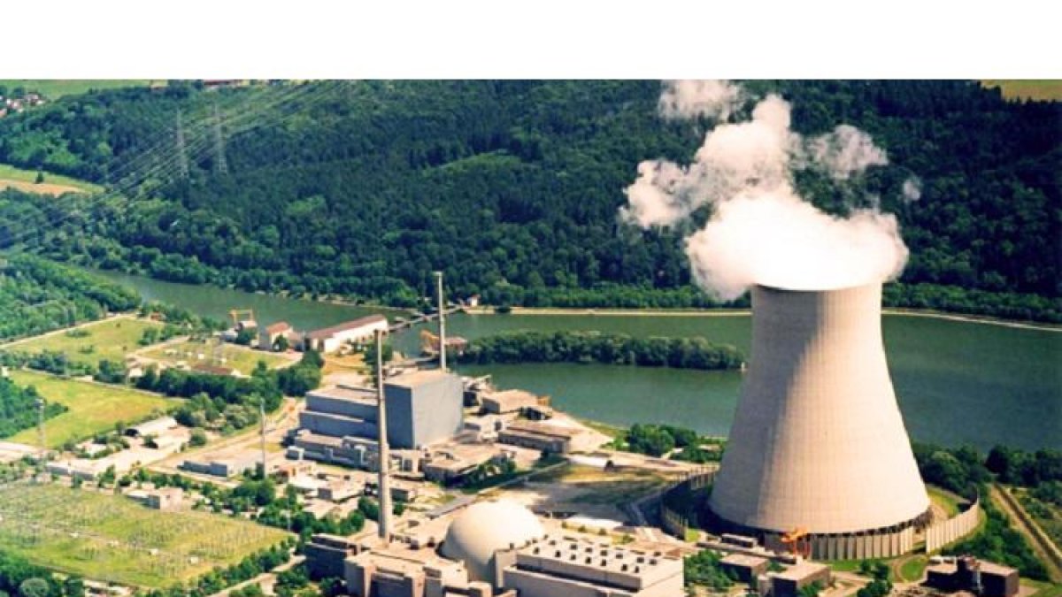 Central nuclear de Garoña (Burgos). - EM