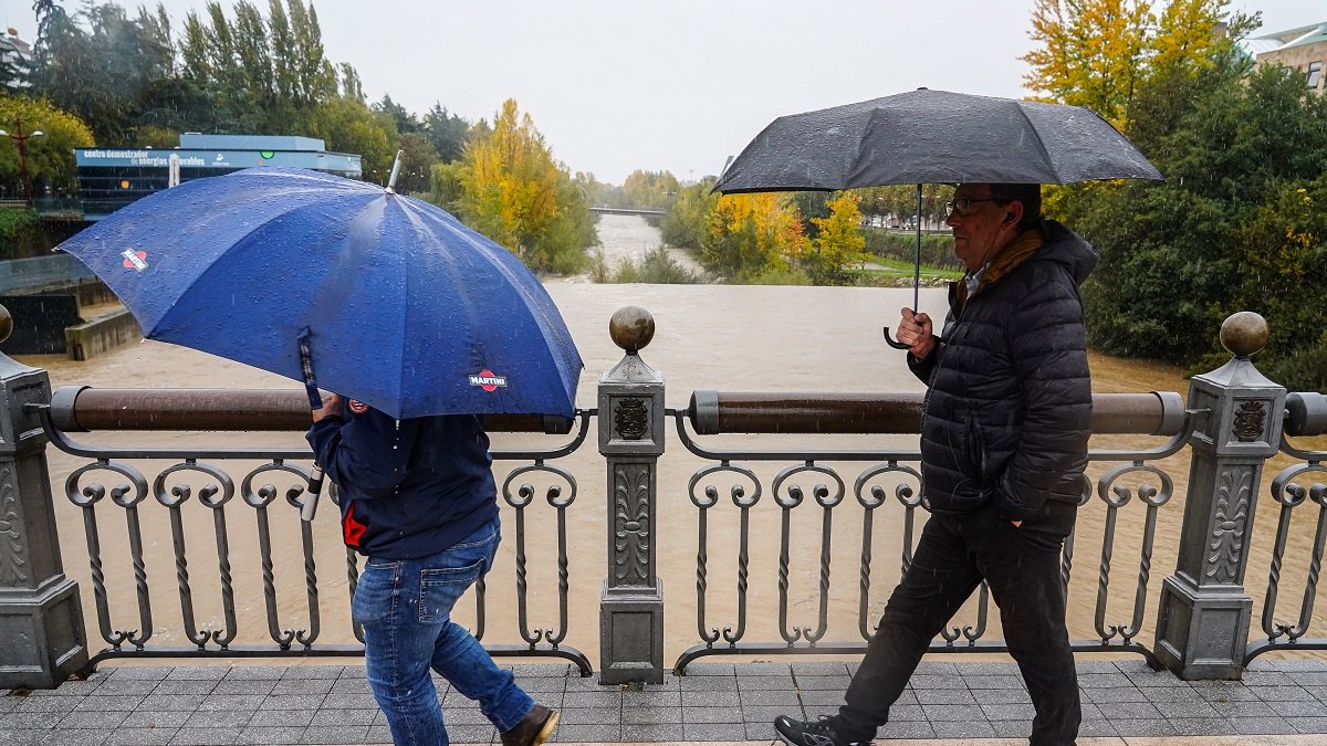 Temporal de viento y lluvia en León- ICAL
