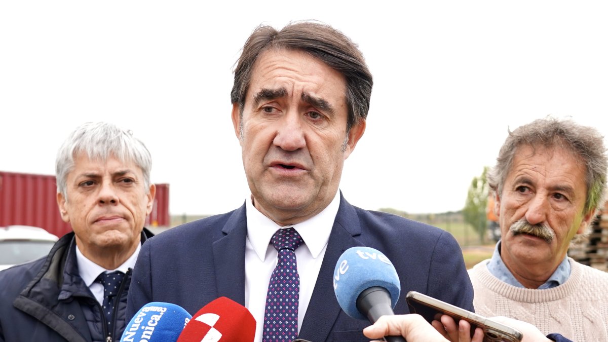 El consejero de Medio Ambiente, Vivienda y Ordenación del Territorio, Juan Carlos Súarez-Quiñones, en una imagen de archivo.- ICAL