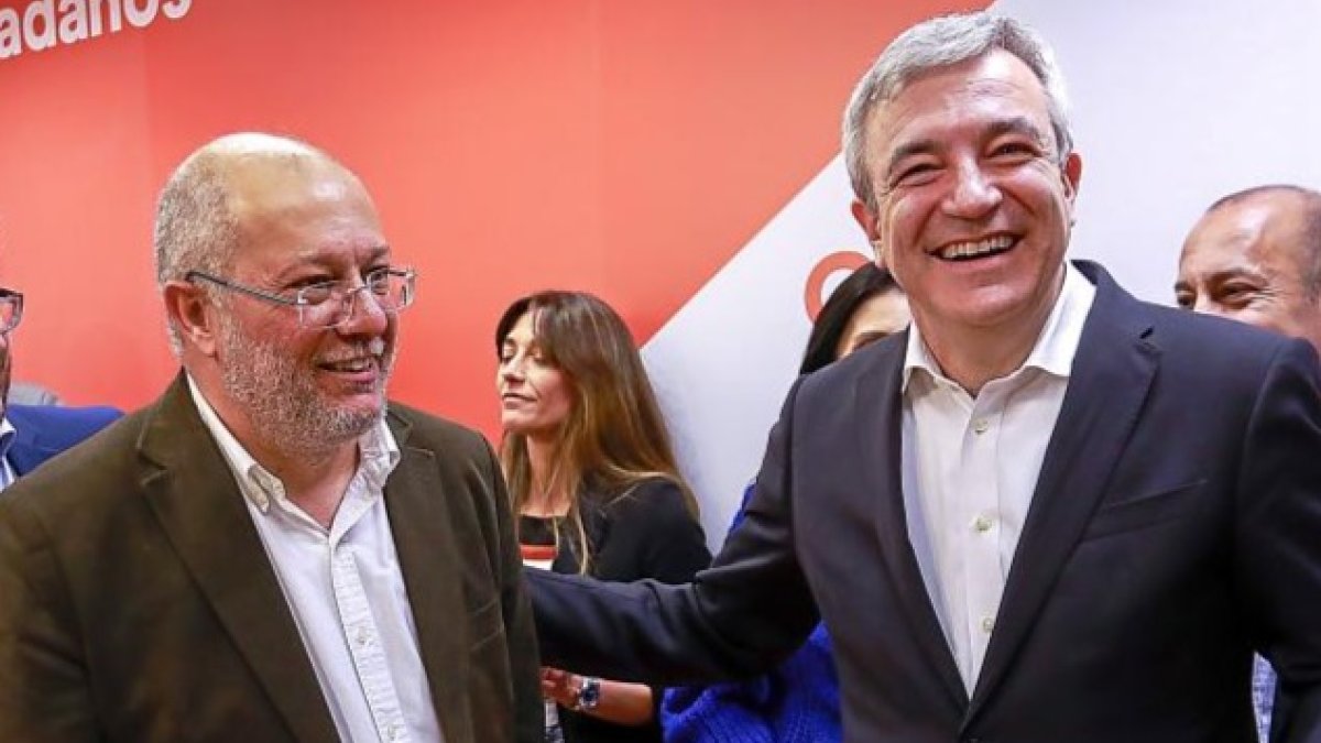 Francisco Igea y Luis Garicano, en una imagen de archivo. J. M. LOSTAU
