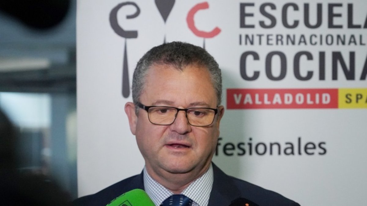El consejero de Agricultura, Ganadería y Desarrollo Rural, Gerardo Dueñas, presenta la XXII edición de las jornadas Buscasetas.- ICAL
