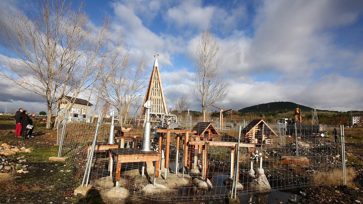 La concejala de Presidencia, Fondos Europeos y Transparencia del Ayuntamiento de Ponferrada, Lidia Coca, ofrece una rueda de prensa sobre asuntos municipales.- ICAL