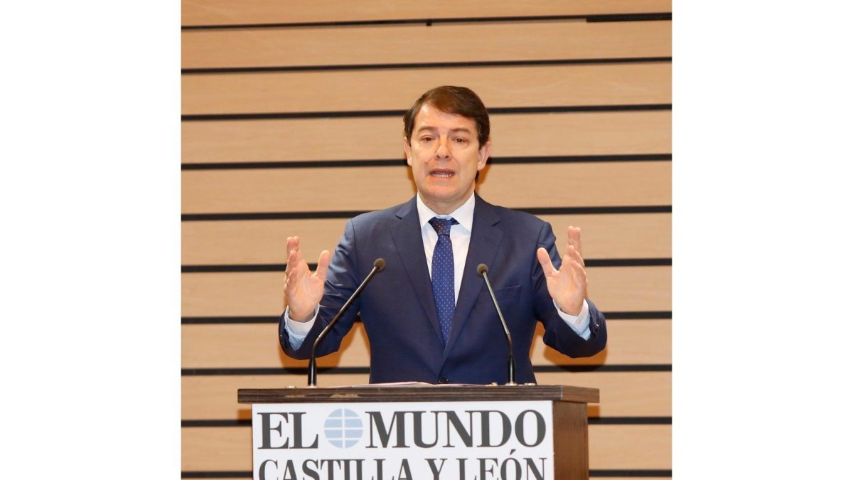 Alfonso Fernández Mañueco. - J. M. LOSTAU