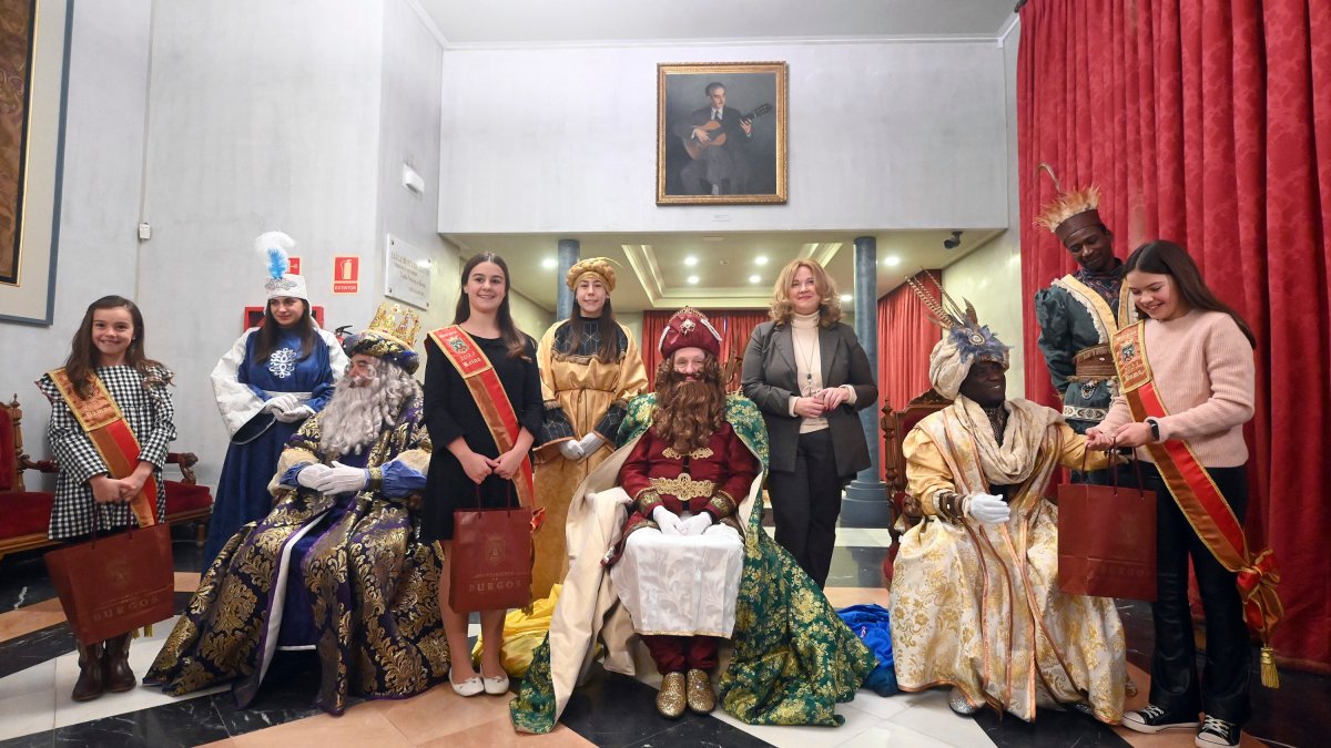 Visita de los Reyes Magos a Burgos - ICAL