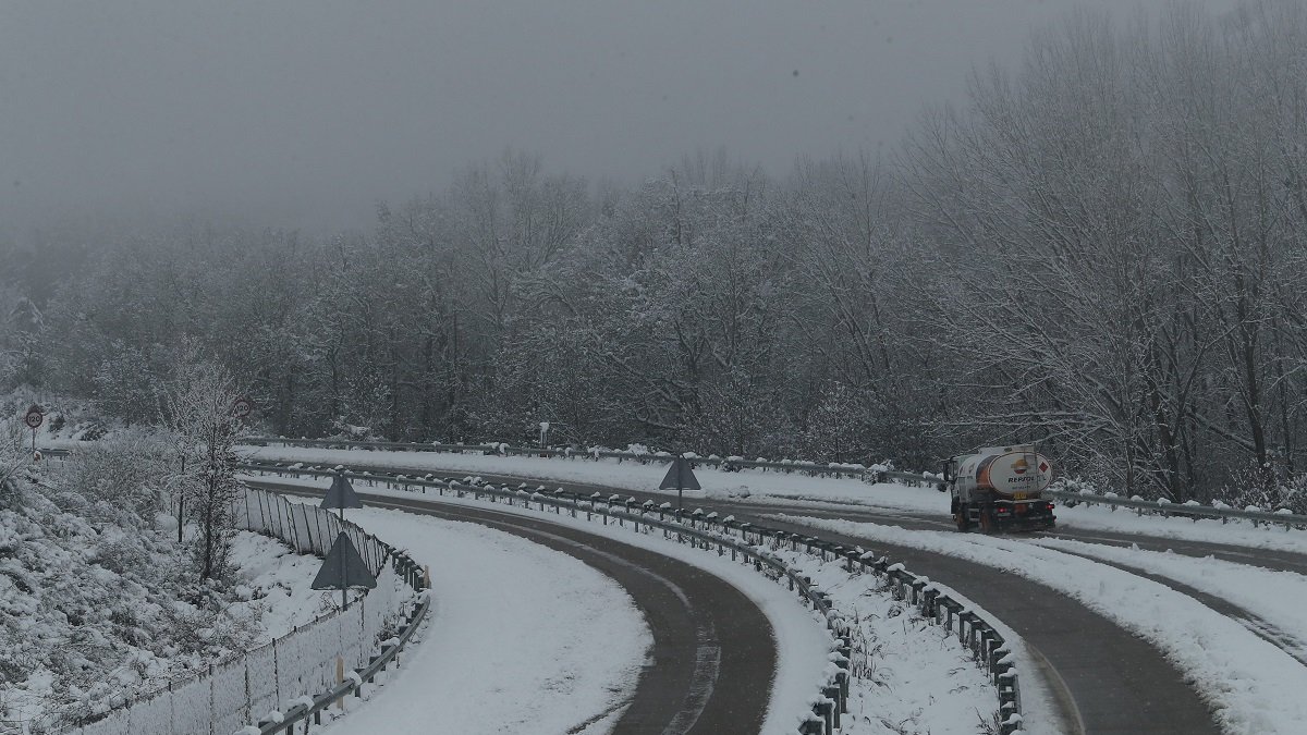 Temporal de nieve en el Bierzo.- ICAL