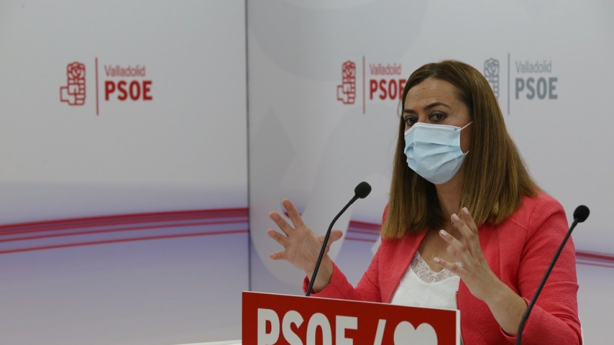 La vicesecretaria general del PSOE de Castilla y León, Virginia Barcones, se reúne con alcaldes y concejales socialistas. - Agencia ICAL