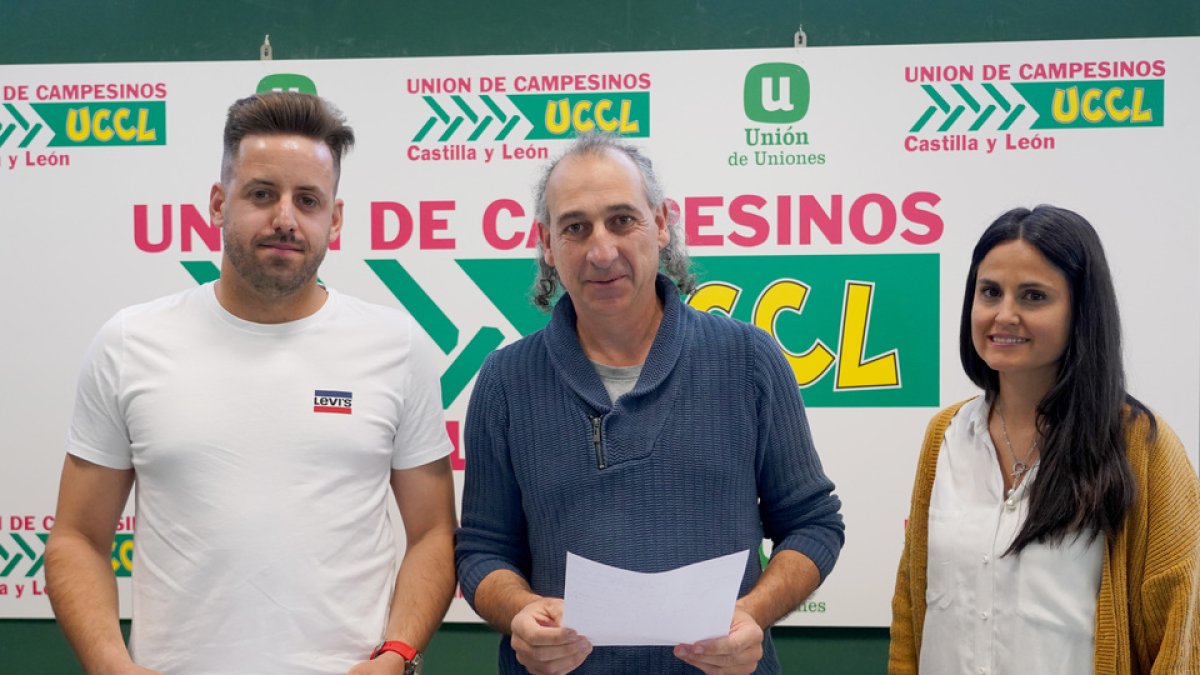 UCCL informa de movilizaciones que convoca ante la difícil situación de los ganaderos de vacuno de leche. / ICAL