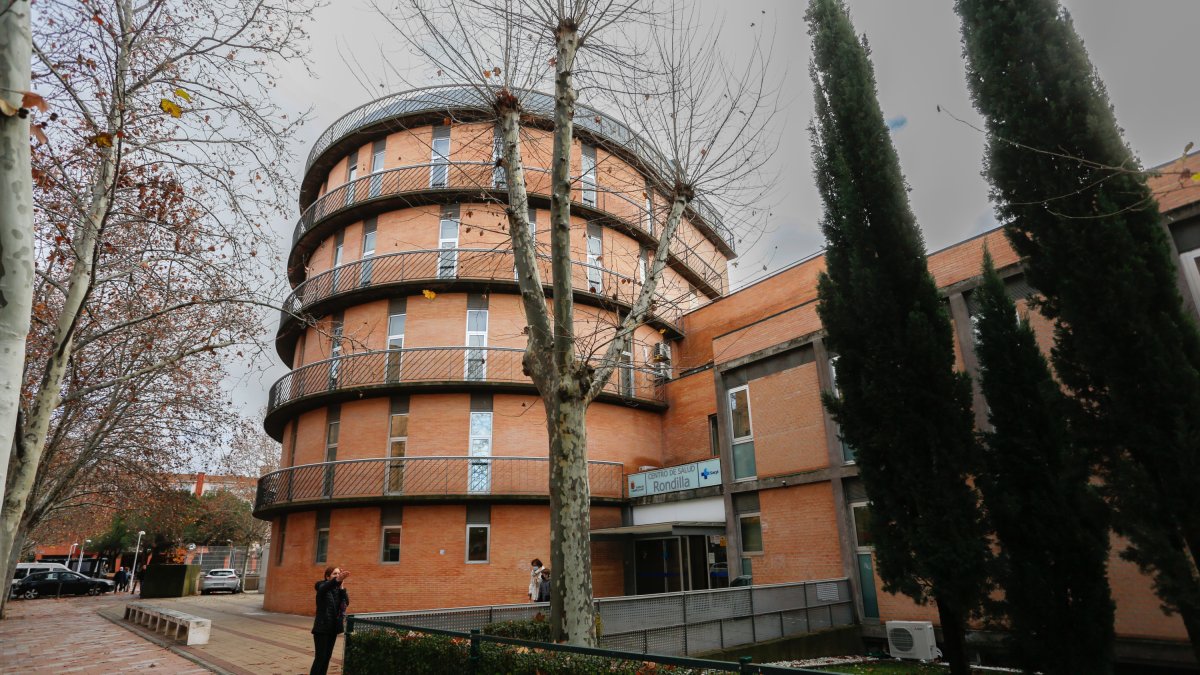 Centro de Salud de La Rondilla en Valladolid capital. J.M. LOSTAU
