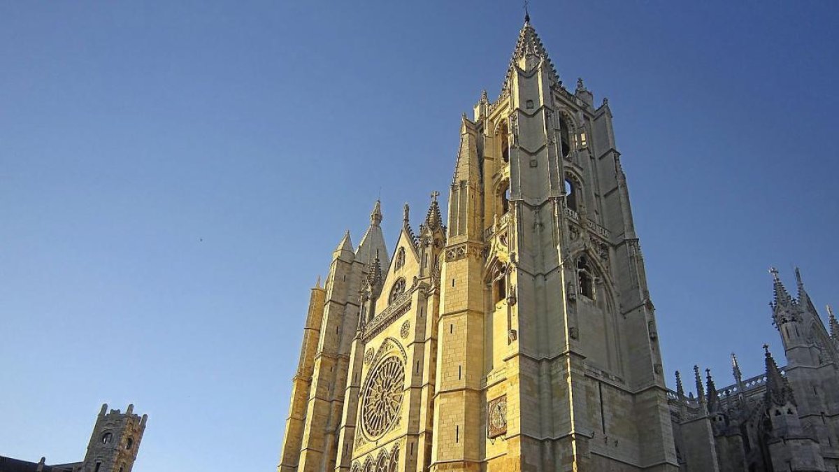 Catedral de León. en una imagen de archivo -MAR TORRES
