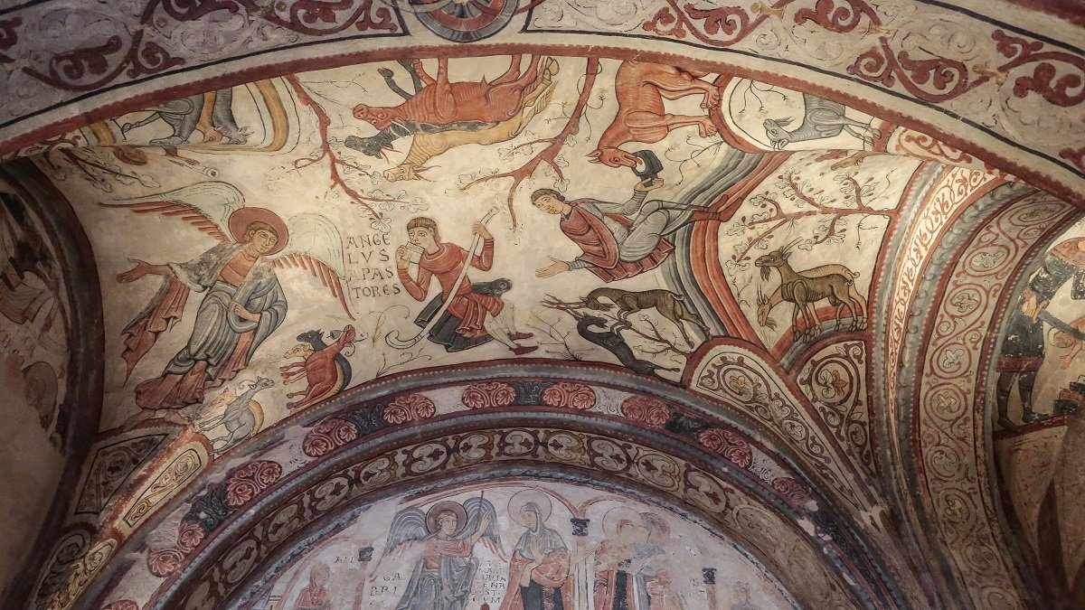 La intervención llevada a cabo en sus pinturas desde el pasado mes de abril en la basílica de San Isidoro de León ha contado con un presupuesto de 163.000 euros