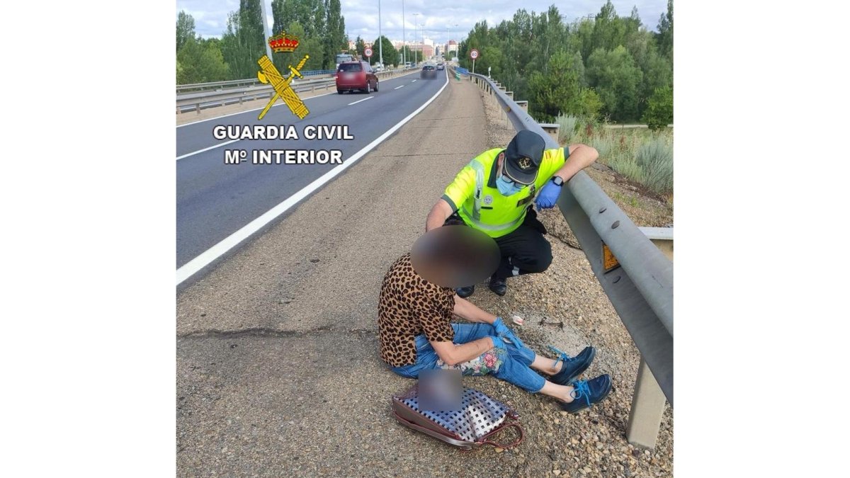 Mujer localizada cerca de León - GUARDIA CIVIL