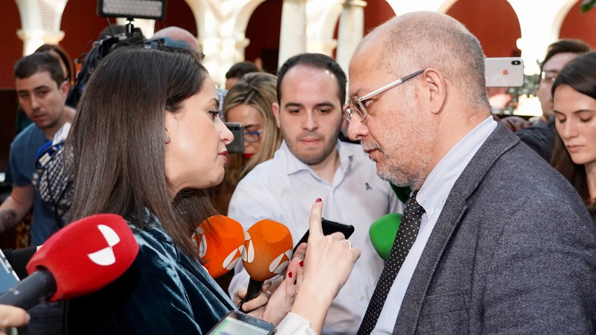 Inés Arrimadas y Francisco Igea, en El Club de Prensa de El Mundo de Castilla y León del pasado mes de febrero. ICAL.