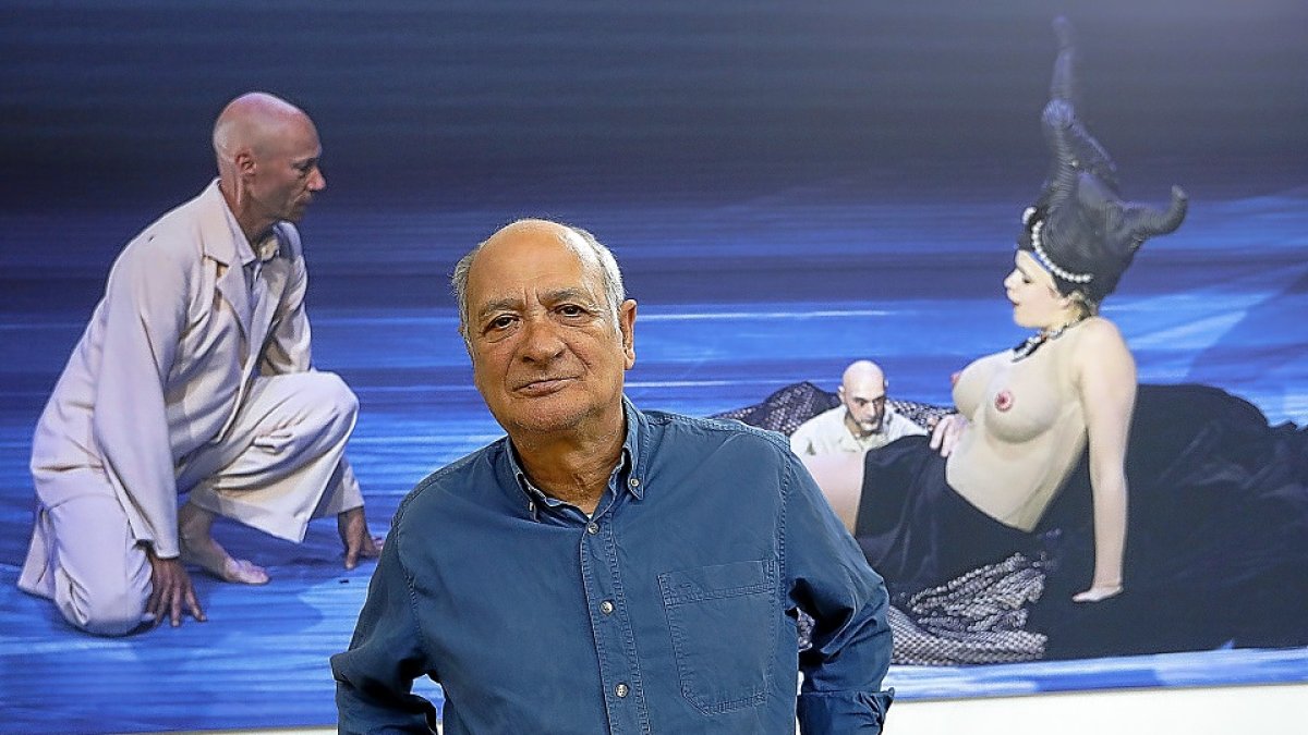 Martínez es el alma mater del famoso Teatro de Calle que tras tres décadas ha situado a Valladolid como «una de las tres mejores plazas». Ahora recibe un merecido descanso después de vivir la edición más dura. - J. M. LOSTAU
