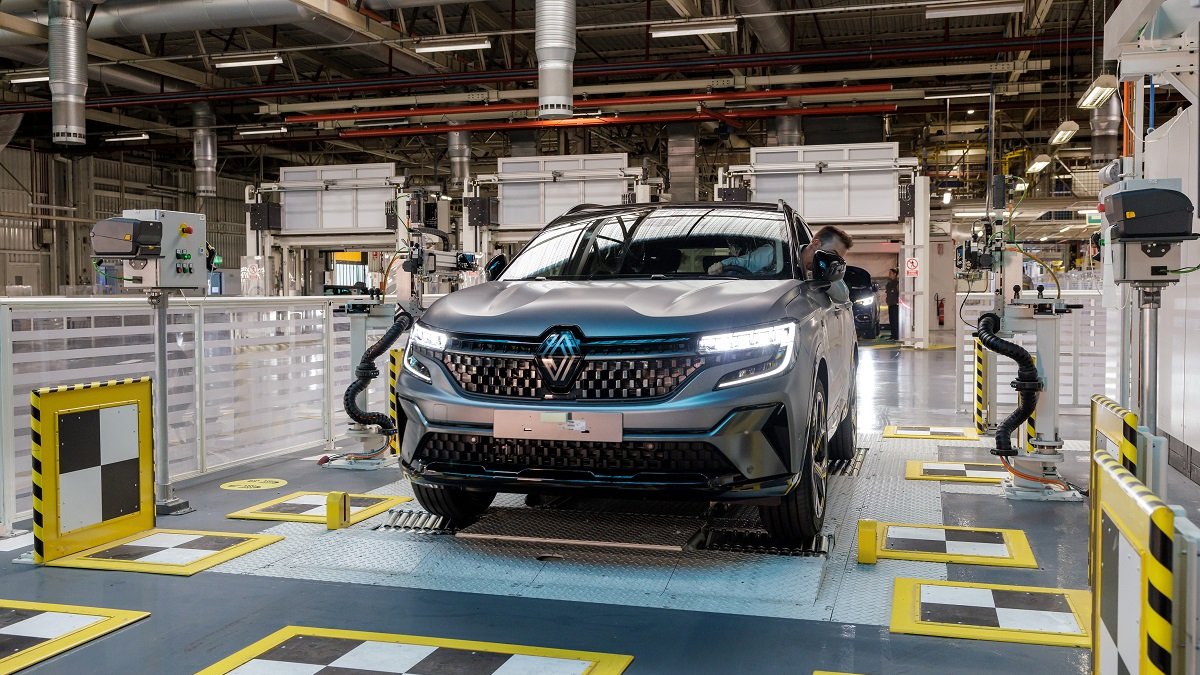Fabricación del Renault Austral en Palencia.- ICAL