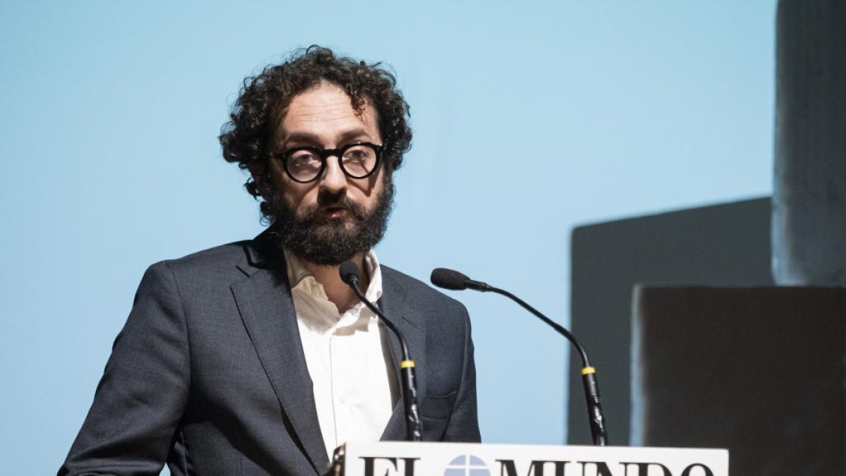 El director de El Mundo, Joaquín Manso, durante su discurso en los Premios La Posada. PHOTOGENIC
