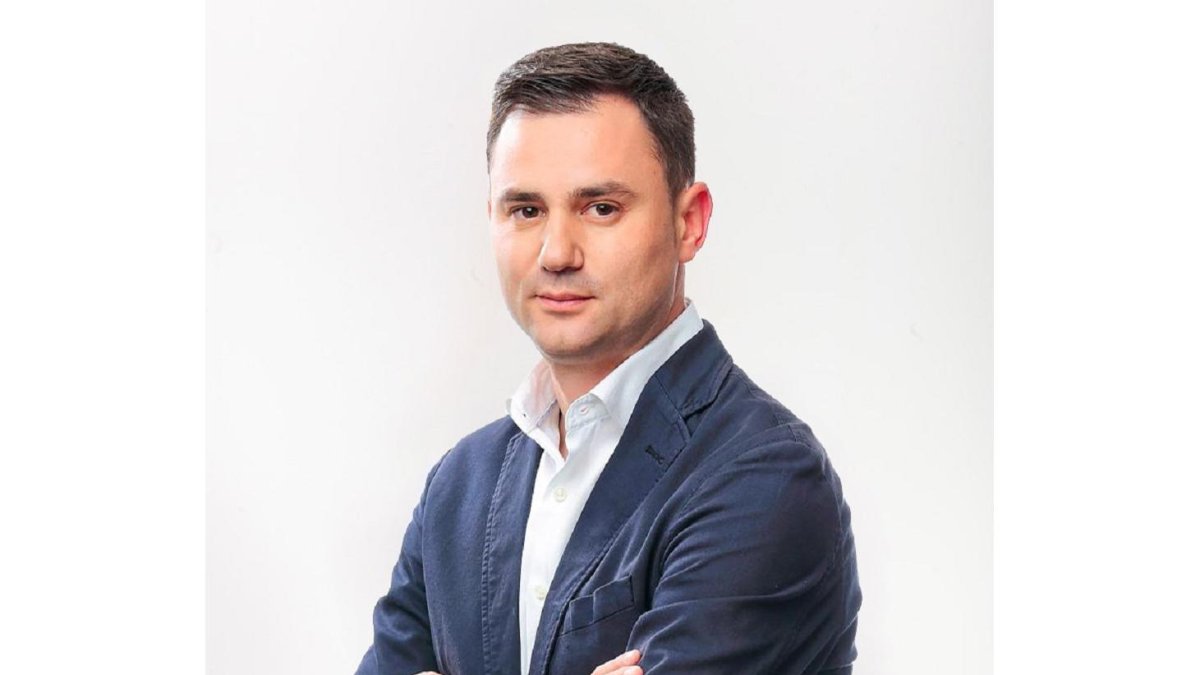 Javier Cendón. E.M.