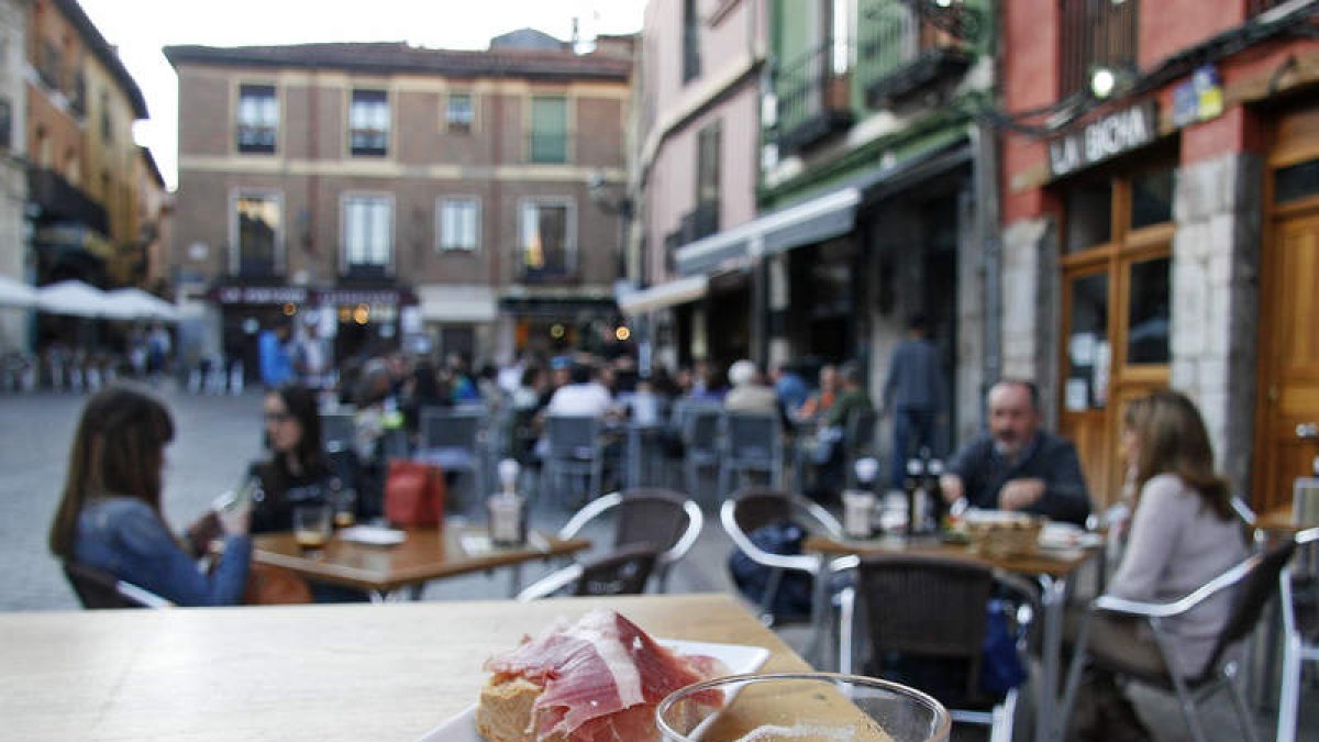 Barrio Húmedo en León.-DIARIO DE LEÓN