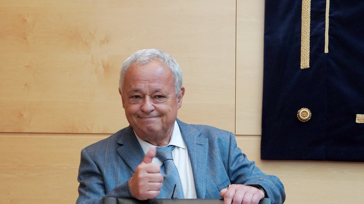 El consejero de Cultura, Turismo y deporte, Gonzalo Santonja.- ICAL