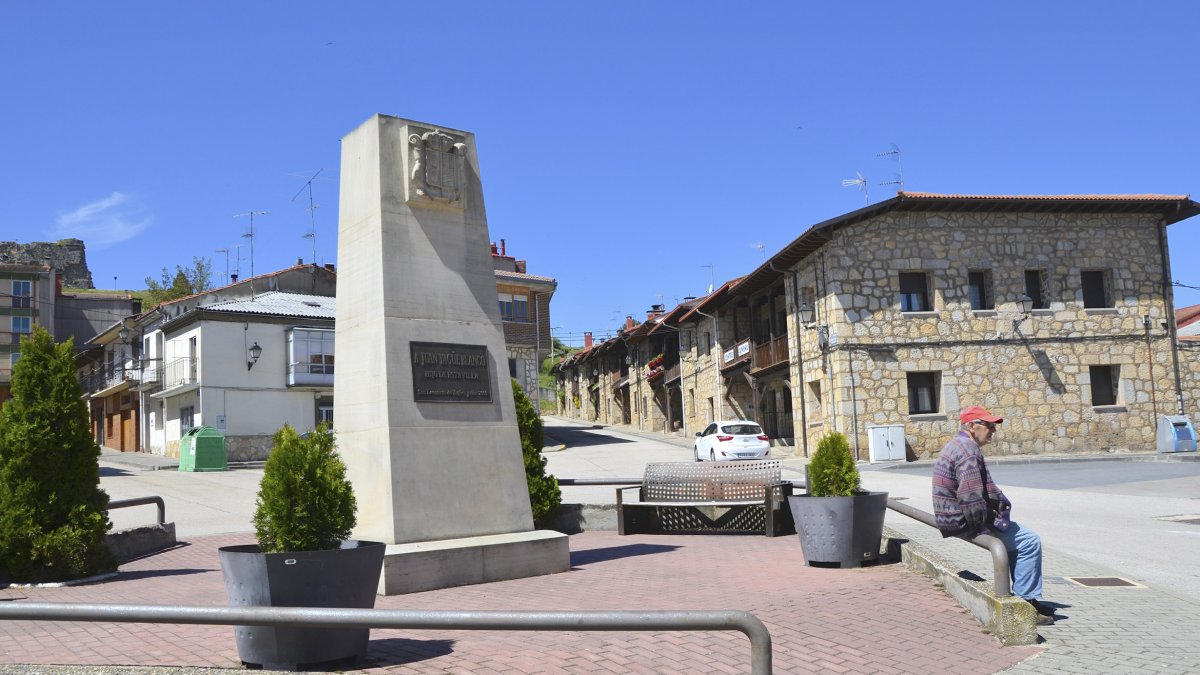 Imagen de archivo de San Leonardo de Yagüe. E.M.