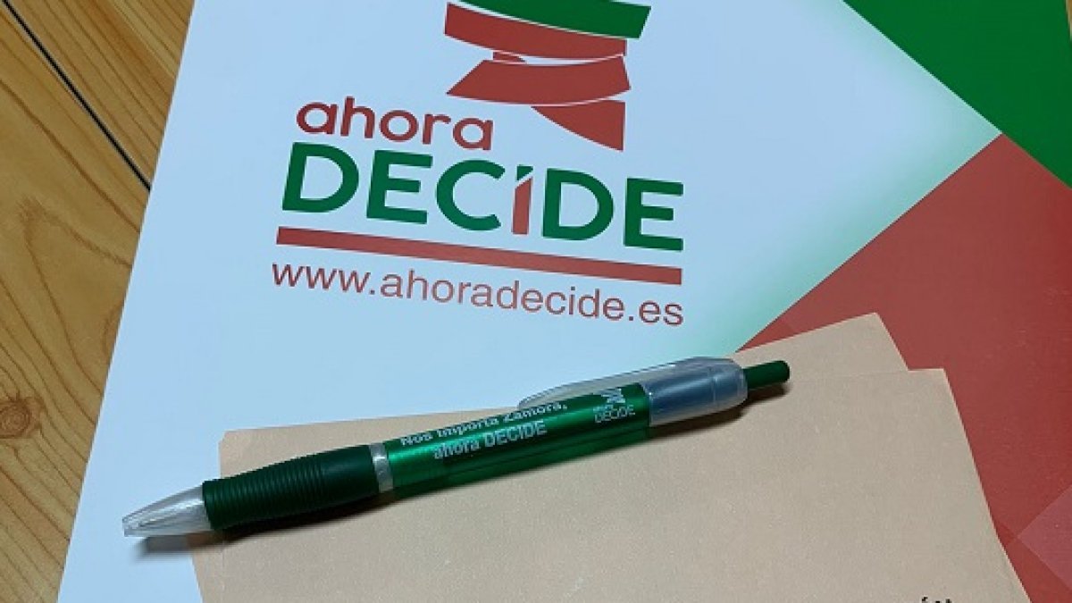 Papeleta electoral de Ahora Decide.- E. M.