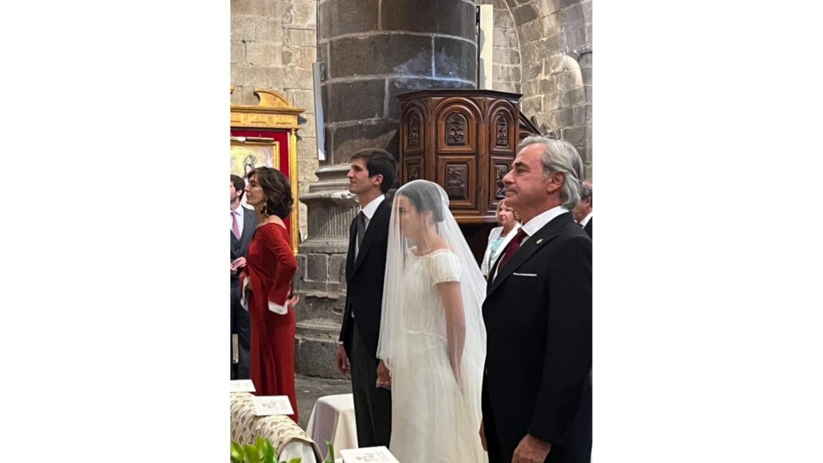 Boda de Blanca Sainz en Cebreros, Ávila.- Instagram de Carlos Sainz Jr