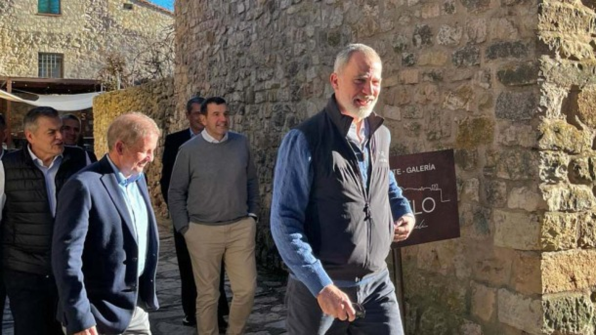 Su majestad el rey Felipe VI durante su vista a Medinaceli.- HDS
