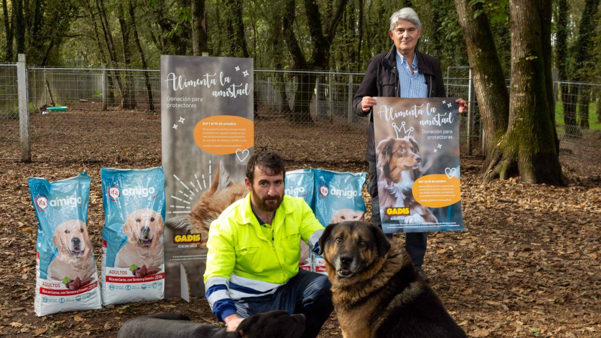 Gadis colabora en su última campaña con las protectoras de animales.-E.M