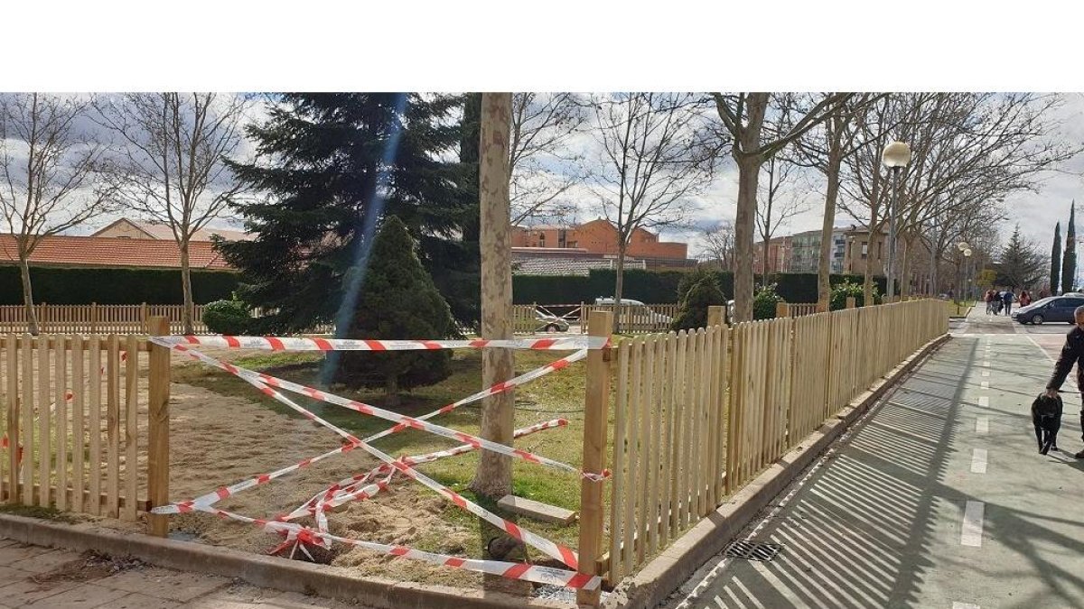 Zona para perros en los Jardines Enrique de Ossó. - AYUNTAMIENTO DE SALAMANCA