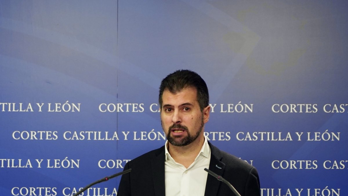 El secretario general del PSOECyL y portavoz en las Cortes, Luis Tudanca, analiza la situación política en Castilla y León. ICAL