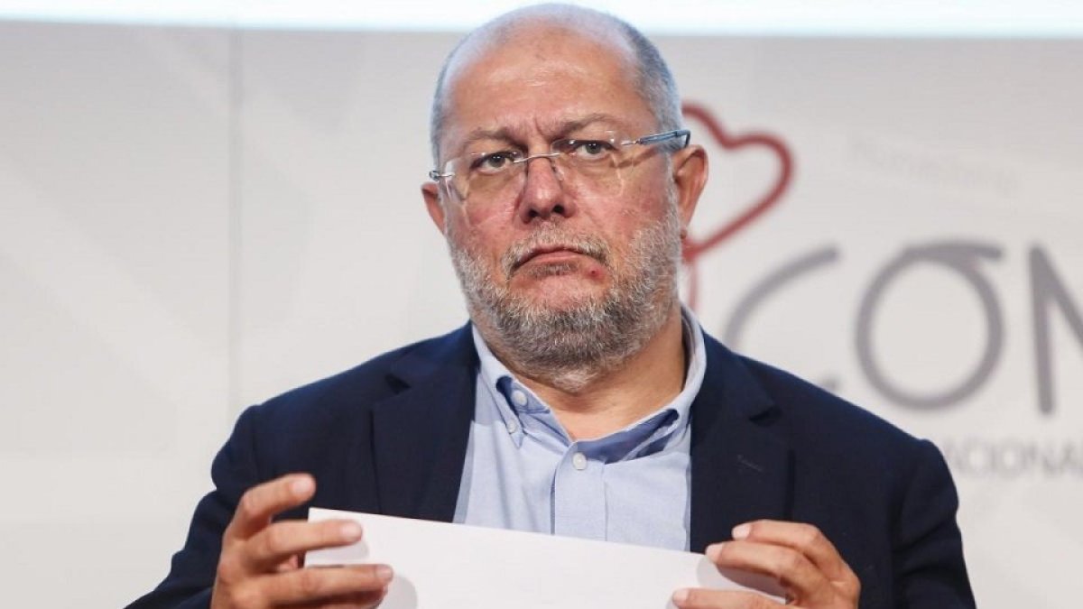 El juzgado sentará a Igea en el banquillo por amenazas el 2 de diciembre. (ICAL)