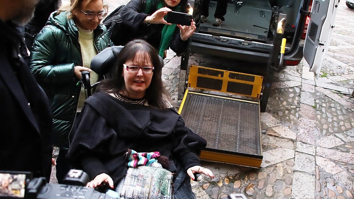 La Audiencia Provincial de León acoge la primera sesión del juicio contra el exconcejal de Ponferrada y exdiputado provincial Pedro Muñoz por tentativa de homicidio y otros delitos hacia su exmujer. -ICAL