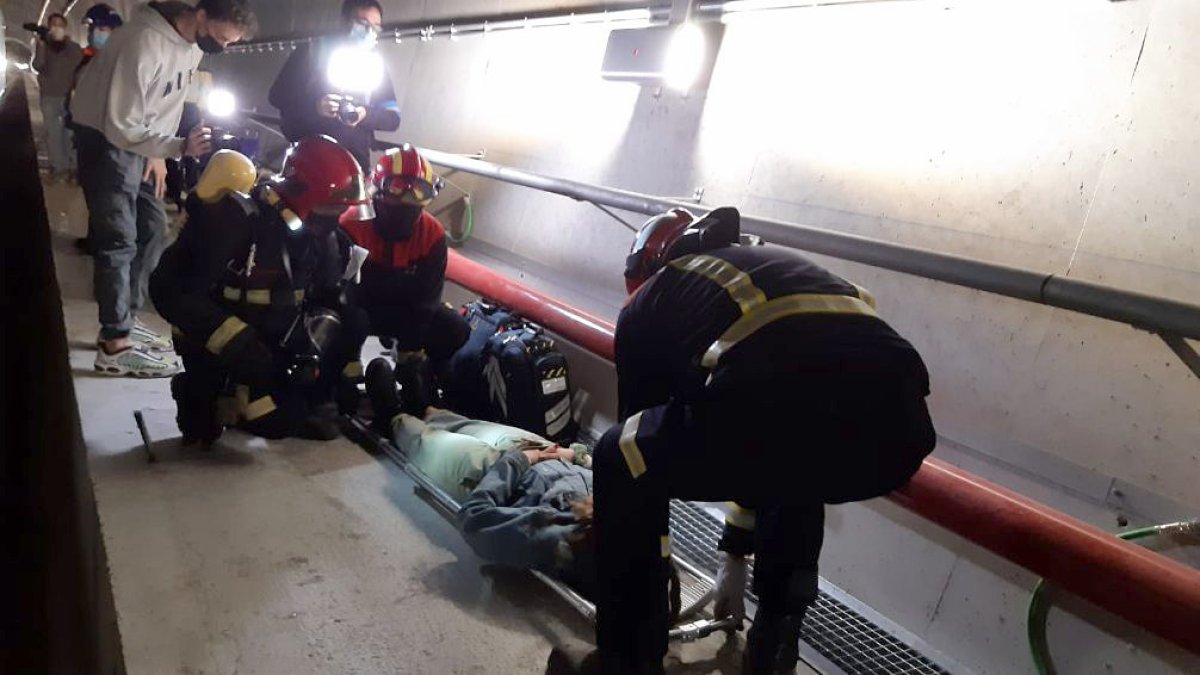 Adif AV efectúa dos simulacros de emergencia en Zamora. - ICAL