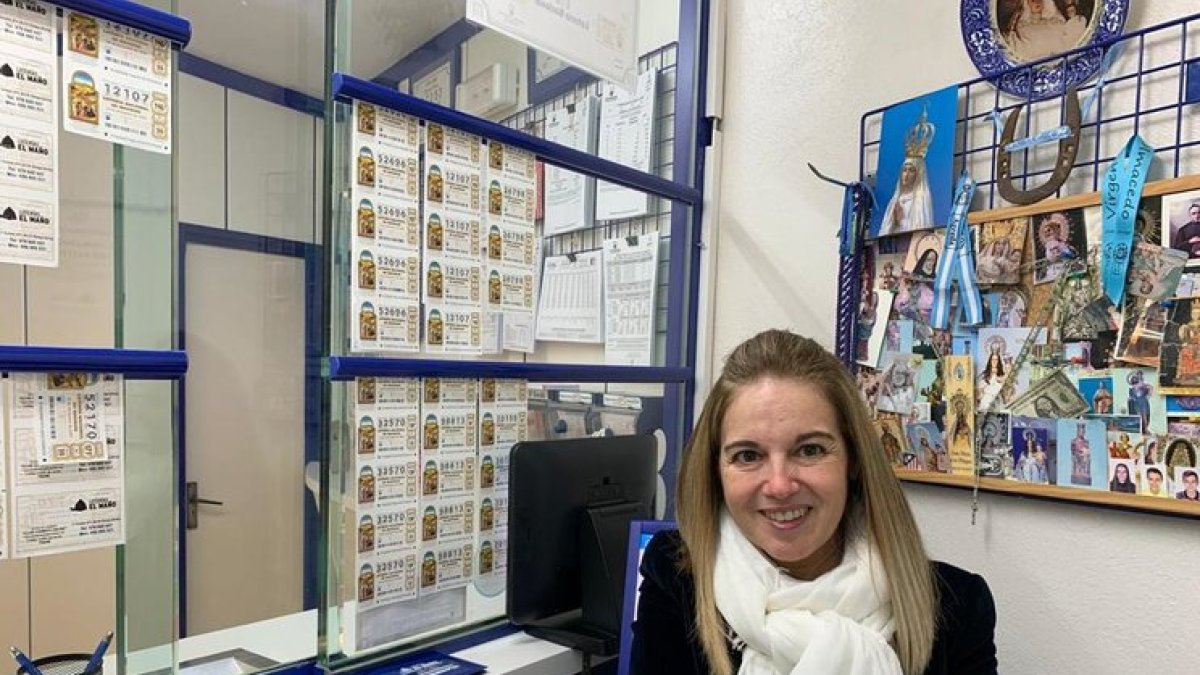 Rocío Mayor, propietaria de la Administración de Lotería de Ólvega El Maño. -HDS