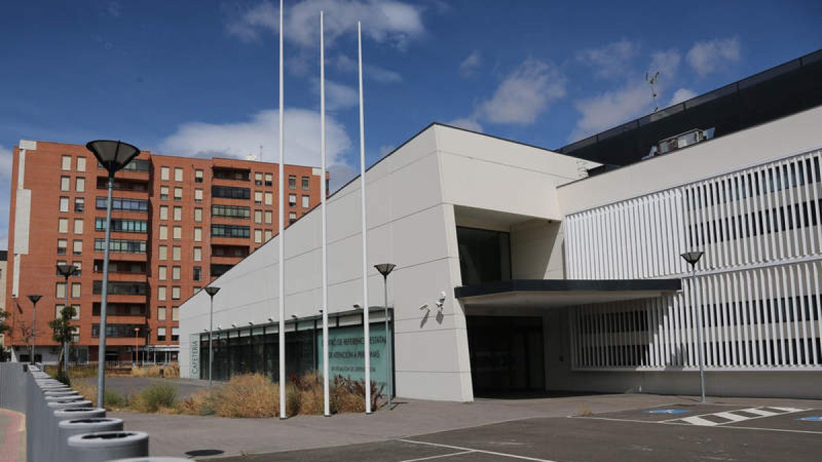 Instalaciones de la Ciudad del Mayor de león, todavía cerrada.- DIARIO DE LEÓN