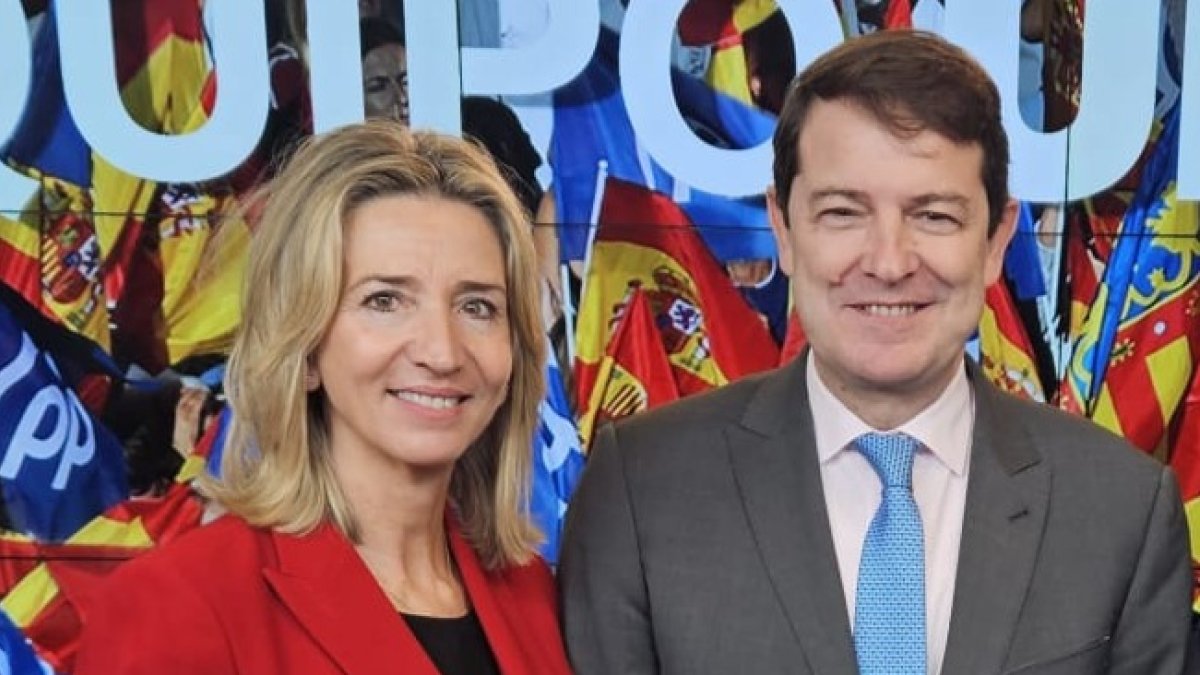 Alicia García y Alfonso Fernández Mañueco, en el último comité ejecutivo nacional del PP.-E. M.