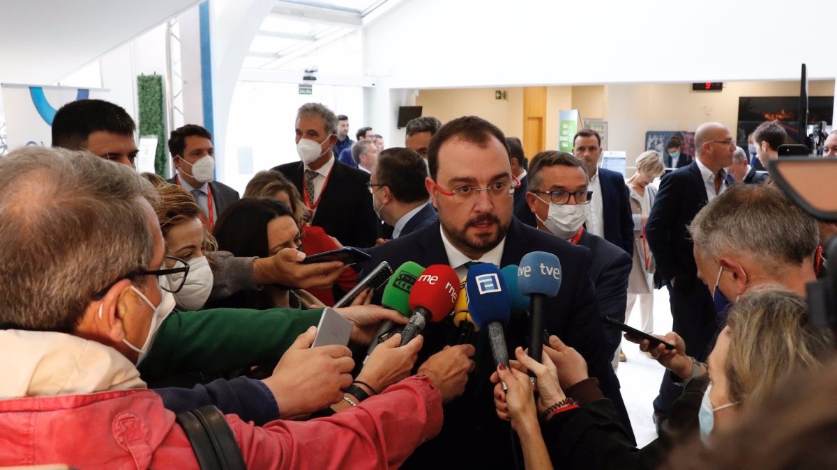 El presidente de Asturias, Adrián Barbón.- E. PRESS