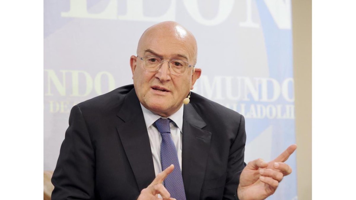 El alcalde de Valladolid, Jesús Julio Carnero. PHOTOGENIC